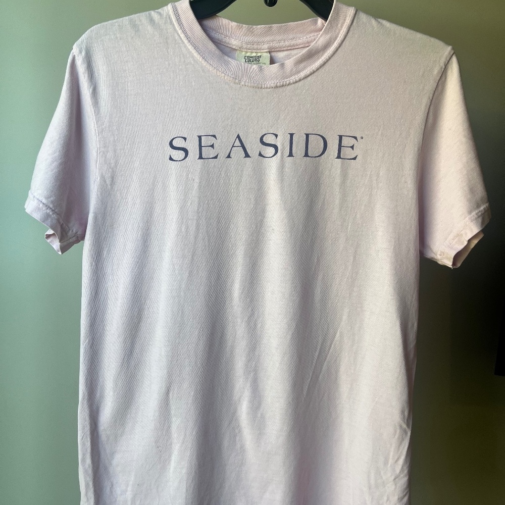 Seaside Pink Tee Size Small